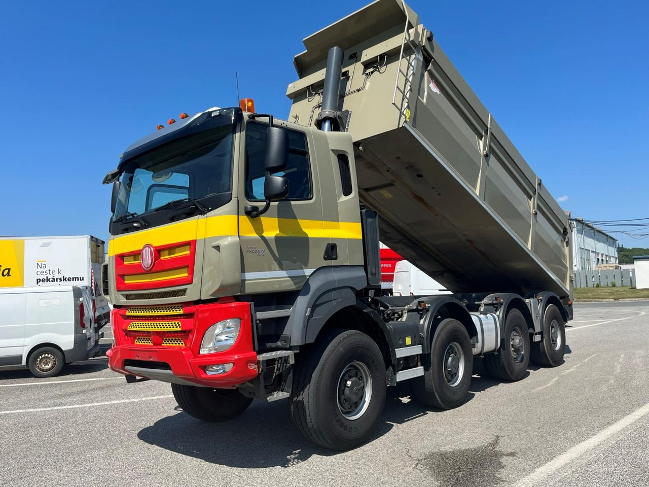 Tatra Phoenix 8x8 jednostranný sklápač, rv 2019, Sklápač S1 - Самосвал камион: снимка 2 Tatra Phoenix 8x8 jednostranný sklápač, rv 2019, Sklápač S1 - Самосвал камион: снимка 2