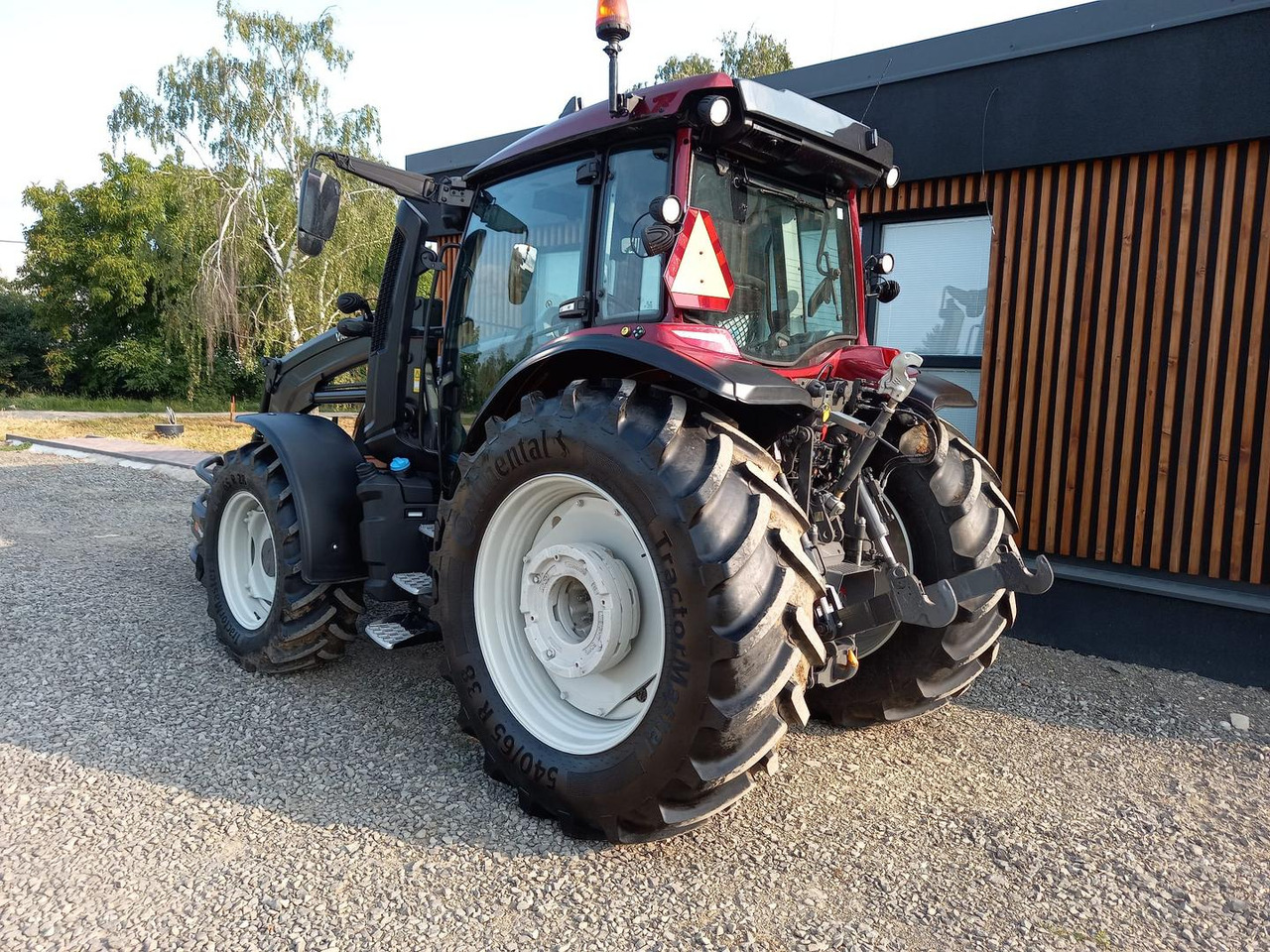 Valtra G, Agco power MBTN - D5, 115 A - Трактор: снимка 5 Valtra G, Agco power MBTN - D5, 115 A - Трактор: снимка 5