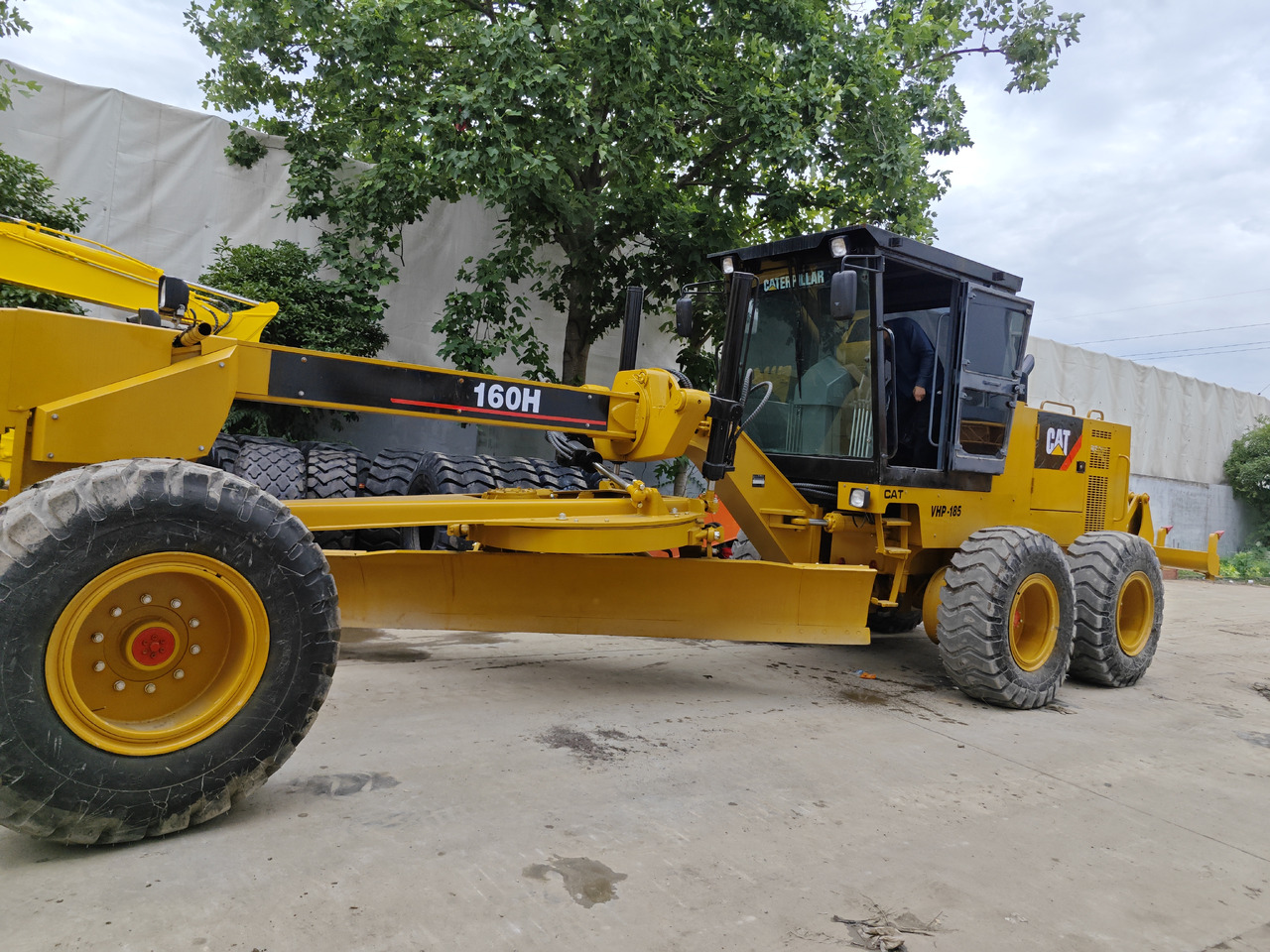CATERPILLAR 160h - Грейдер: снимка 1 CATERPILLAR 160h - Грейдер: снимка 1
