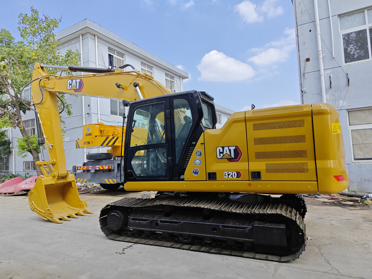 CATERPILLAR 320 used cat 320 excavator 20ton - Верижен багер: снимка 1 CATERPILLAR 320 used cat 320 excavator 20ton - Верижен багер: снимка 1