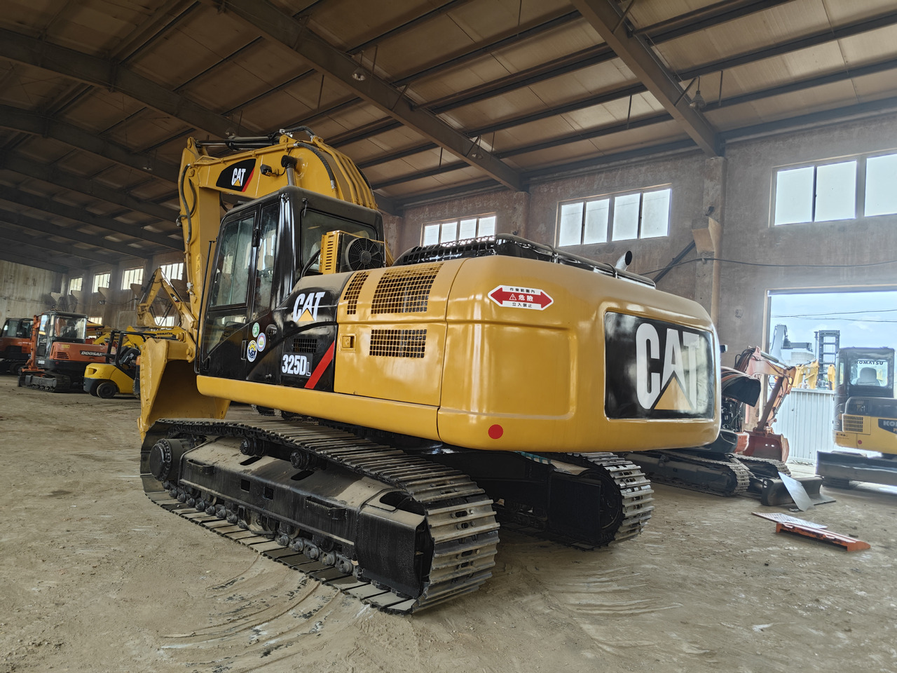 CATERPILLAR 325D - Автокран: снимка 3 CATERPILLAR 325D - Автокран: снимка 3