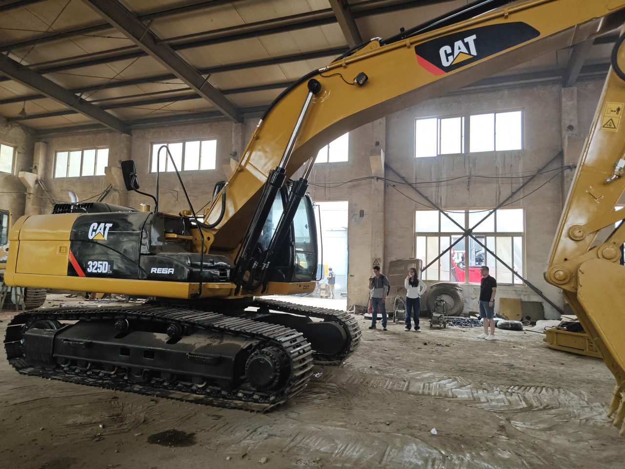 CATERPILLAR 325D - Автокран: снимка 5 CATERPILLAR 325D - Автокран: снимка 5