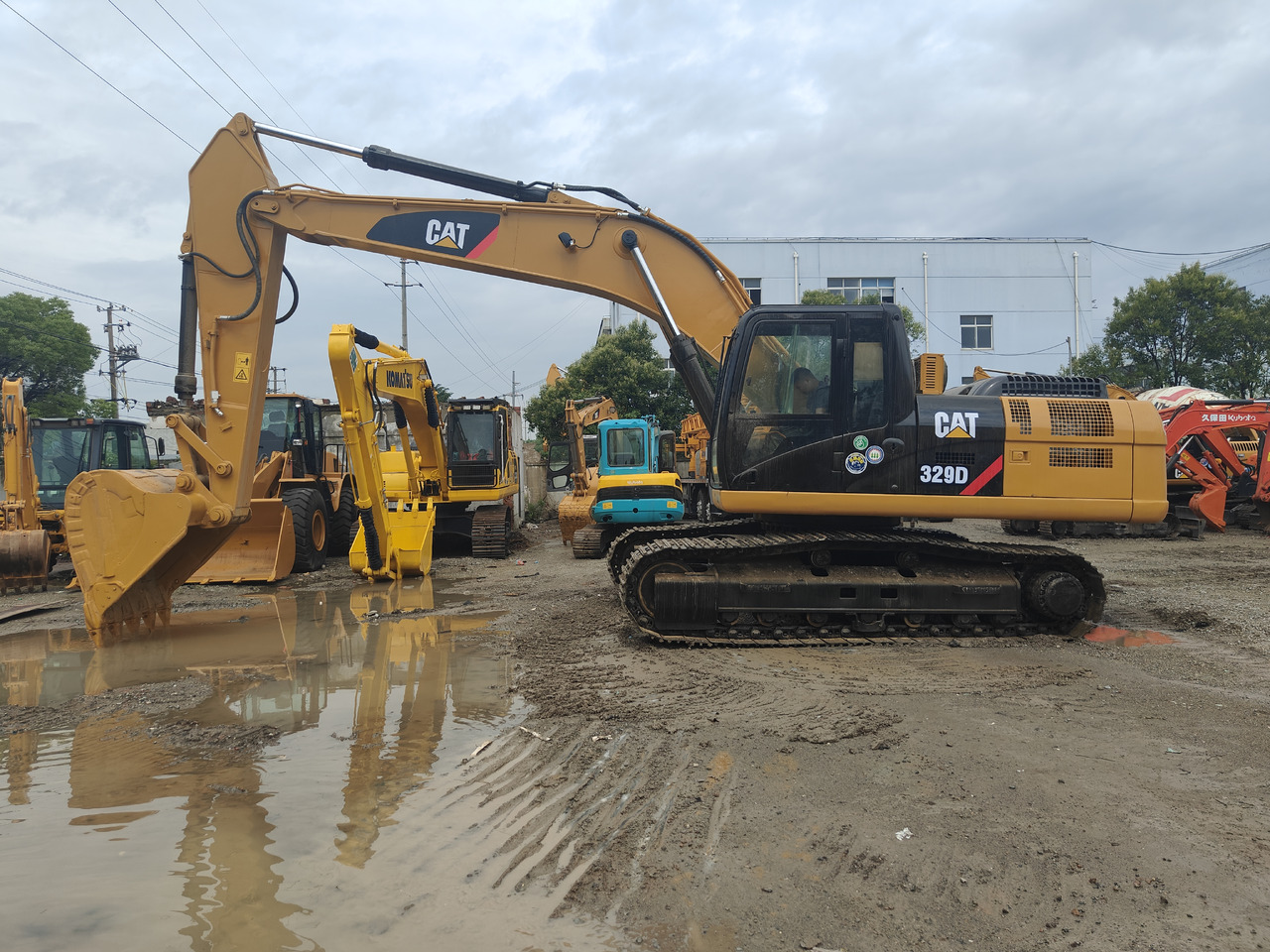 CATERPILLAR 329D - Верижен багер: снимка 1 CATERPILLAR 329D - Верижен багер: снимка 1