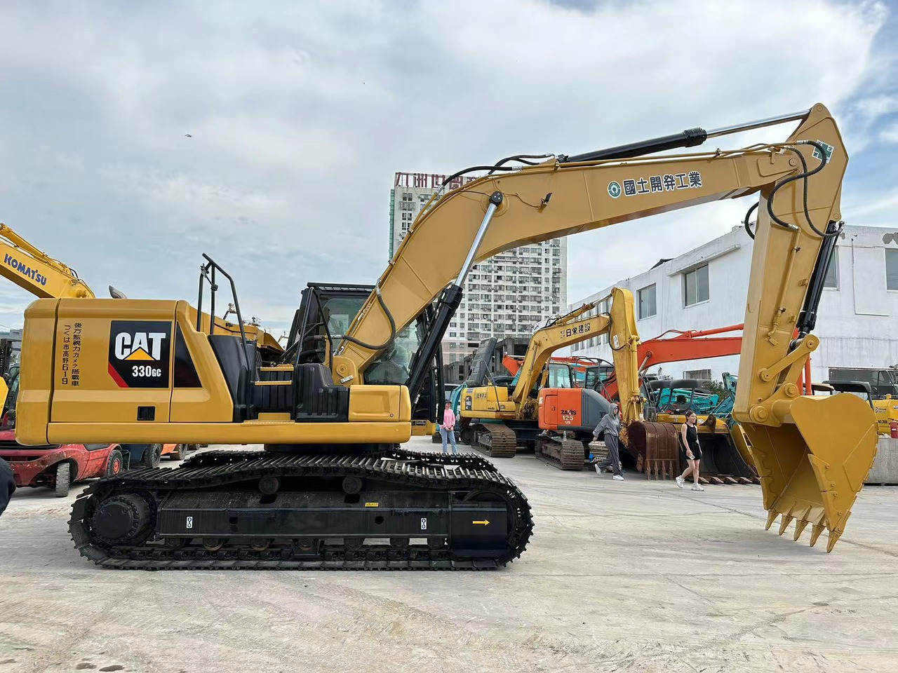 CATERPILLAR 330GC - Верижен багер: снимка 1 CATERPILLAR 330GC - Верижен багер: снимка 1