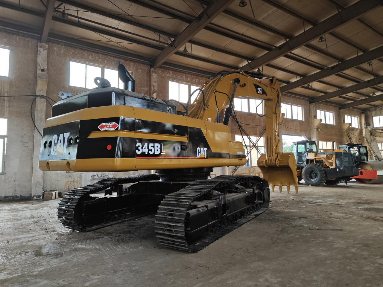CATERPILLAR 345B Used 45ton excavator - Верижен багер: снимка 4 CATERPILLAR 345B Used 45ton excavator - Верижен багер: снимка 4