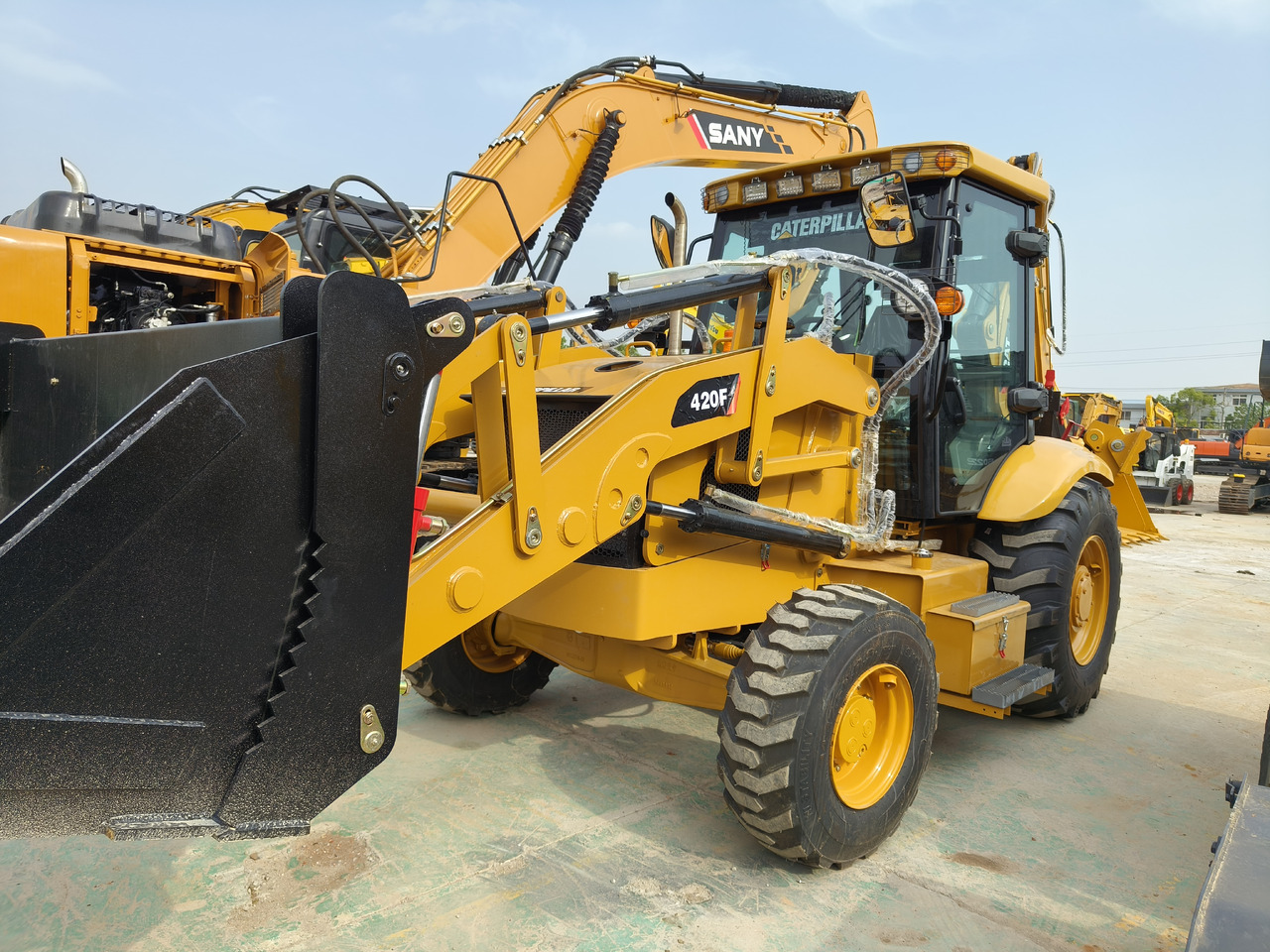 CATERPILLAR 420F Backhoe Loader - Багер-товарач: снимка 5 CATERPILLAR 420F Backhoe Loader - Багер-товарач: снимка 5