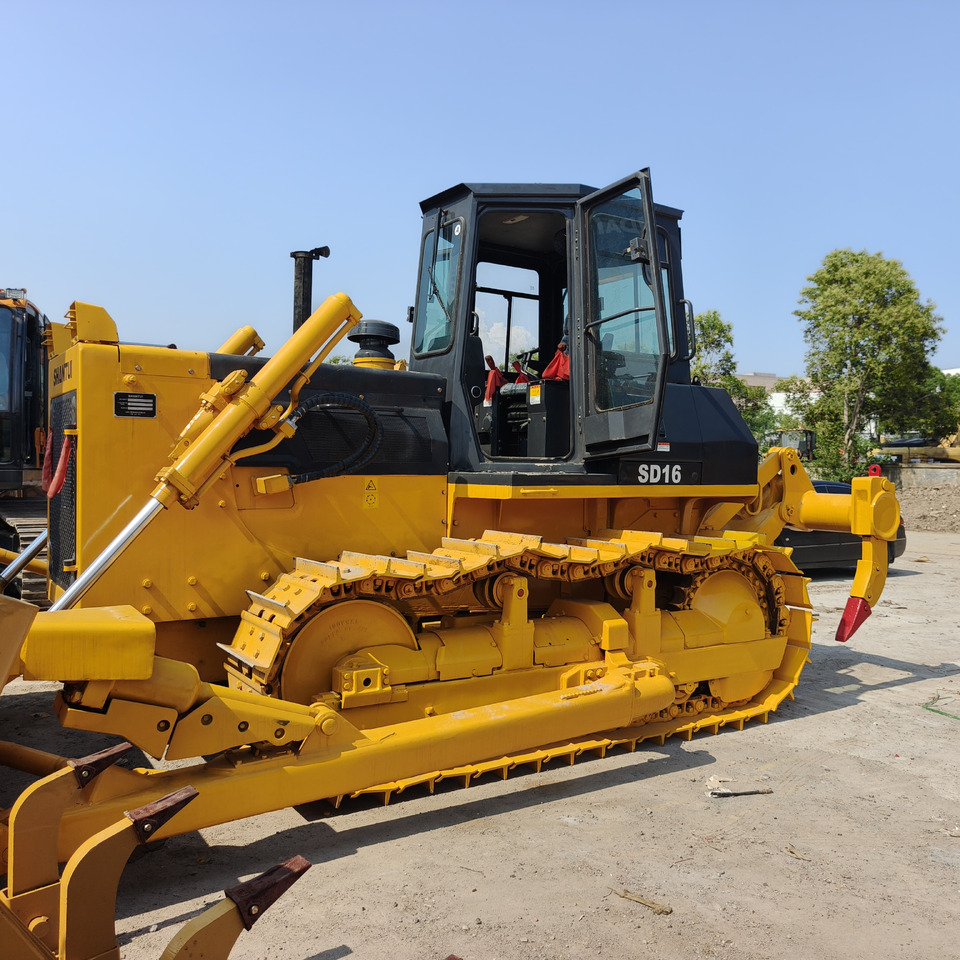 SHANTUI SD16 - Булдозер: снимка 3 SHANTUI SD16 - Булдозер: снимка 3