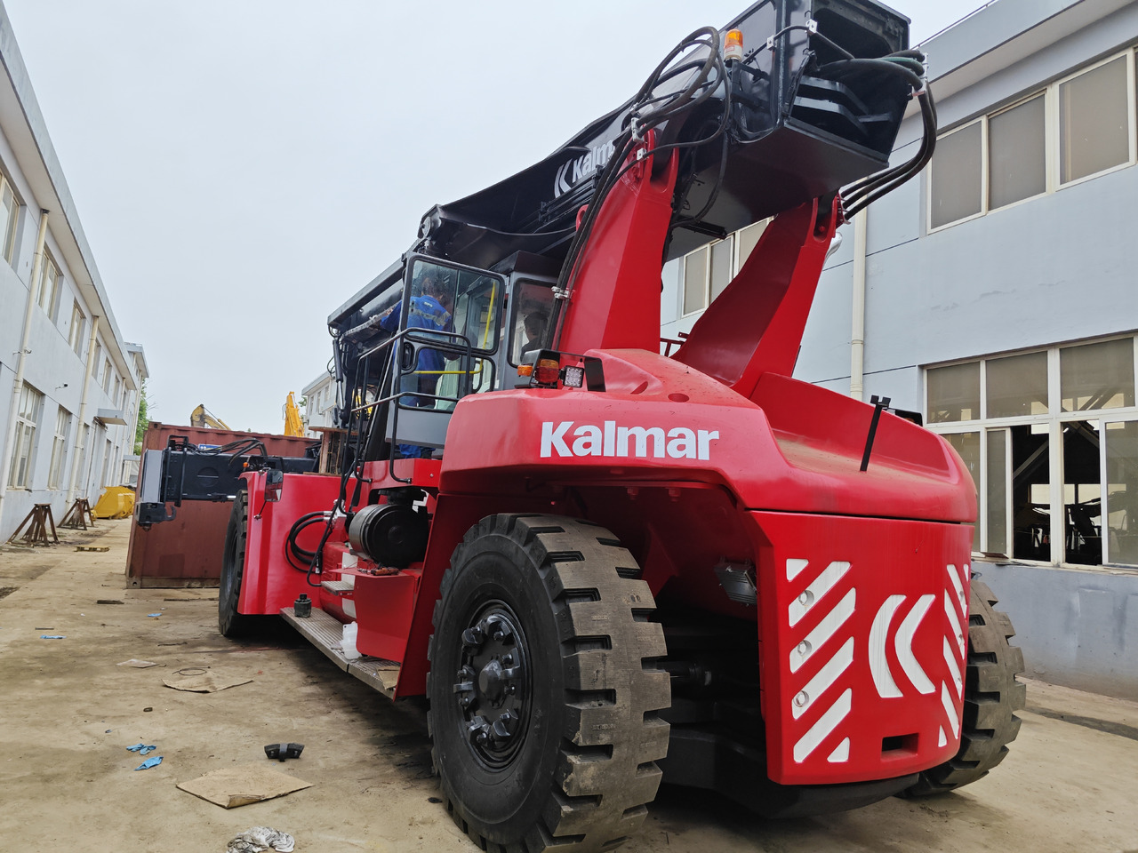 Строителна техника KALMAR DRF450 45ton Reach stacker/Container forklift: снимка 6