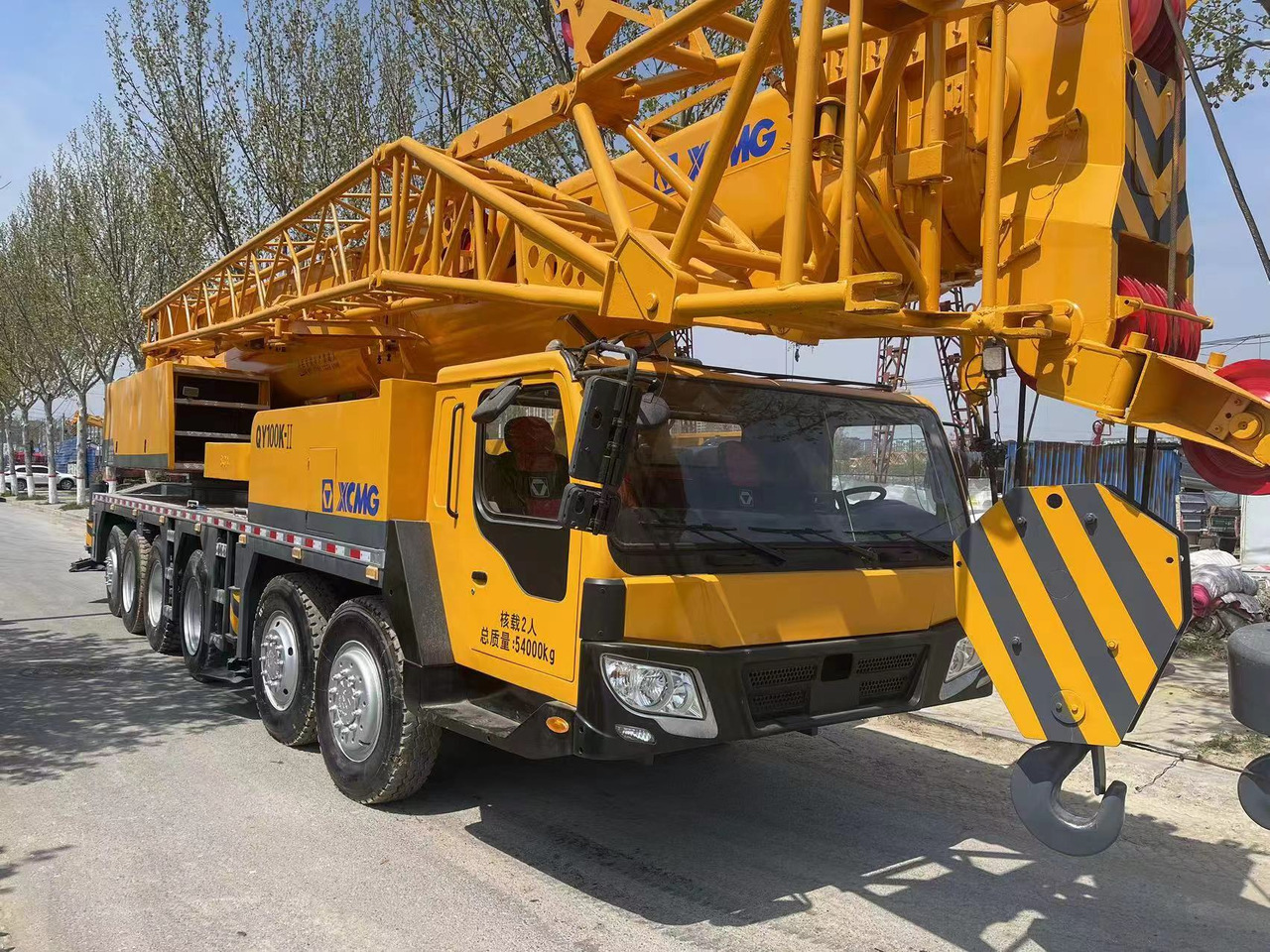 XCMG QY100K - Кран за всякакви терени: снимка 1 XCMG QY100K - Кран за всякакви терени: снимка 1