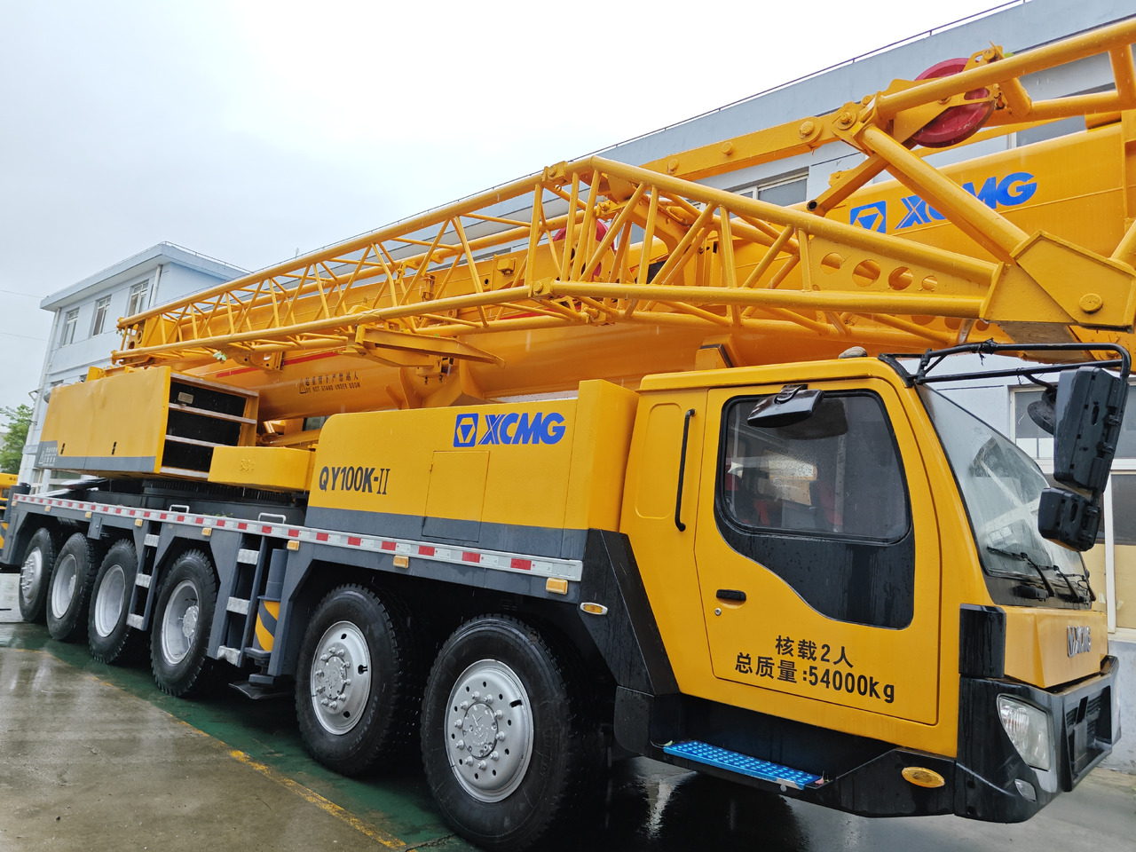 XCMG QY100K Used 100ton xcmg truck crane - Кран за всякакви терени: снимка 5 XCMG QY100K Used 100ton xcmg truck crane - Кран за всякакви терени: снимка 5