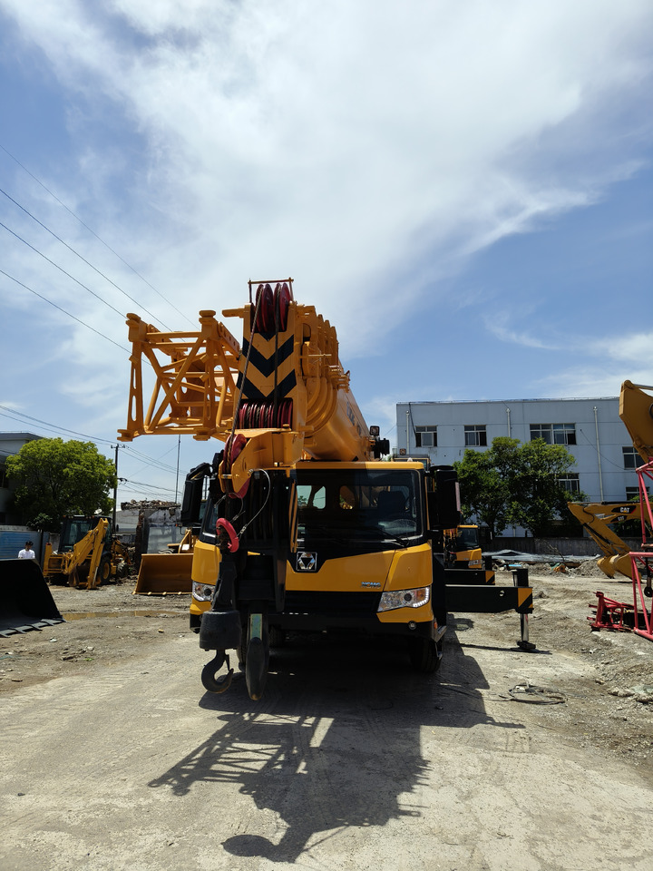 XCMG QY70K - Кран за всякакви терени: снимка 4 XCMG QY70K - Кран за всякакви терени: снимка 4