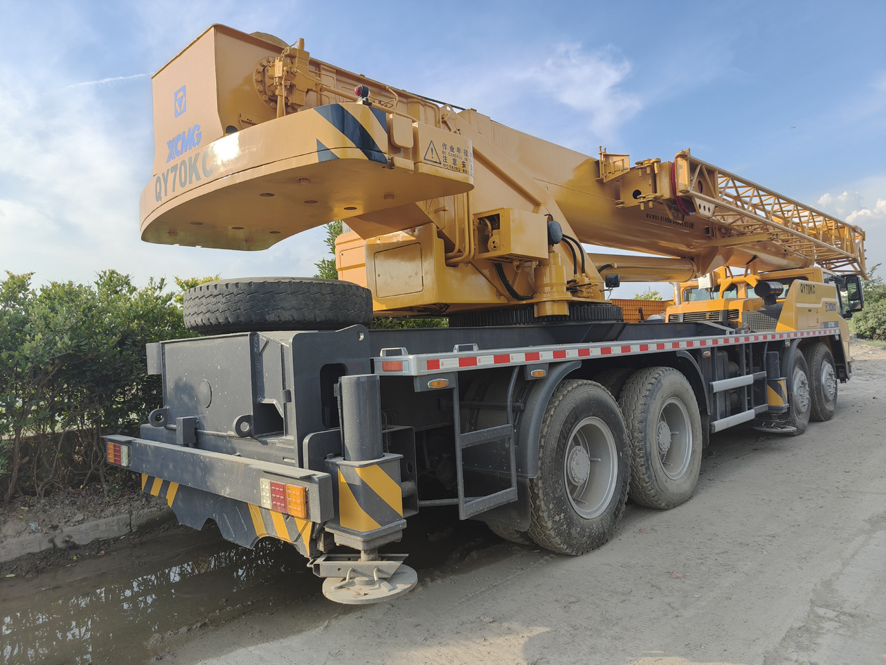 XCMG QY70KC QY70K Used crane - Автокран: снимка 2 XCMG QY70KC QY70K Used crane - Автокран: снимка 2