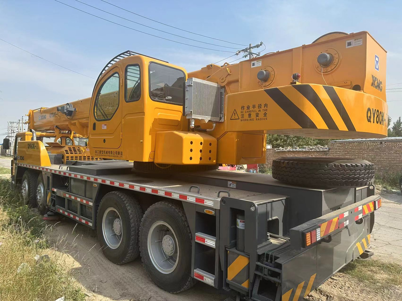 XCMG QY80K used 80ton truck crane - Кран за всякакви терени: снимка 3 XCMG QY80K used 80ton truck crane - Кран за всякакви терени: снимка 3