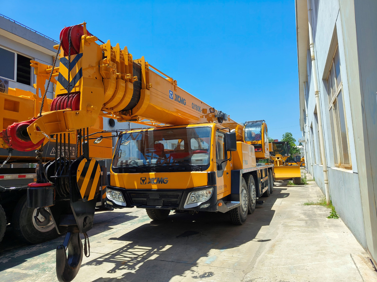 XCMG QY80K used xcmg truck crane - Автокран: снимка 1 XCMG QY80K used xcmg truck crane - Автокран: снимка 1