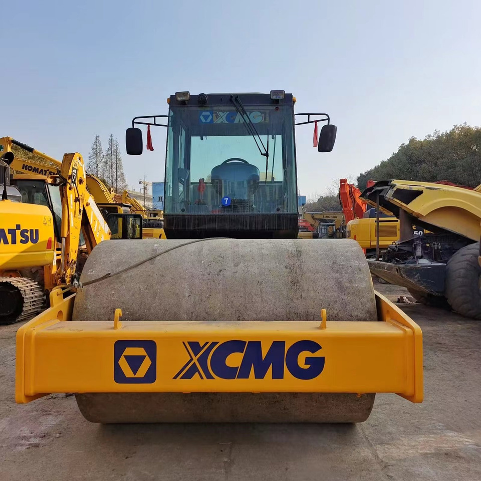 XCMG XS143J road roller - Компактор: снимка 4 XCMG XS143J road roller - Компактор: снимка 4
