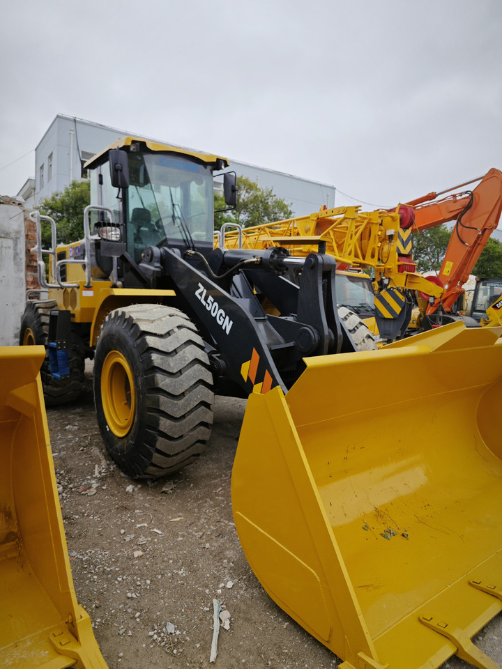 XCMG ZL50GN - Колесен товарач: снимка 4 XCMG ZL50GN - Колесен товарач: снимка 4