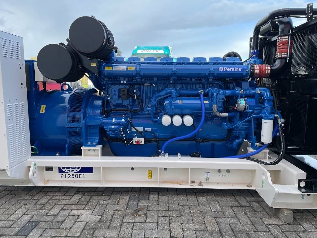 Лизинг на FG Wilson P1250-1 - 1250 kVA Open Genset - DPX-16028-O  FG Wilson P1250-1 - 1250 kVA Open Genset - DPX-16028-O: снимка 8