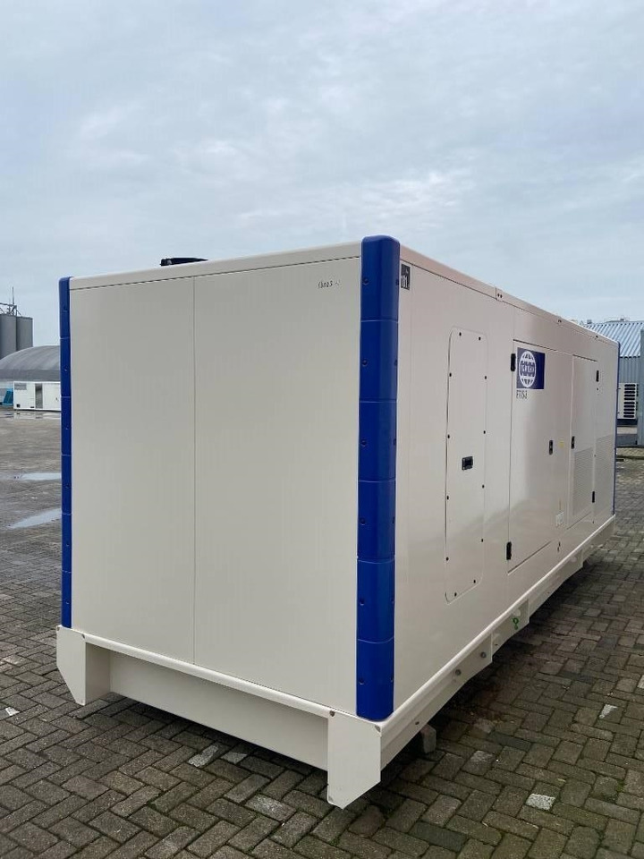FG Wilson P715-3 - 715 kVA Genset - DPX-16023 - Електрогенератор: снимка 3 FG Wilson P715-3 - 715 kVA Genset - DPX-16023 - Електрогенератор: снимка 3