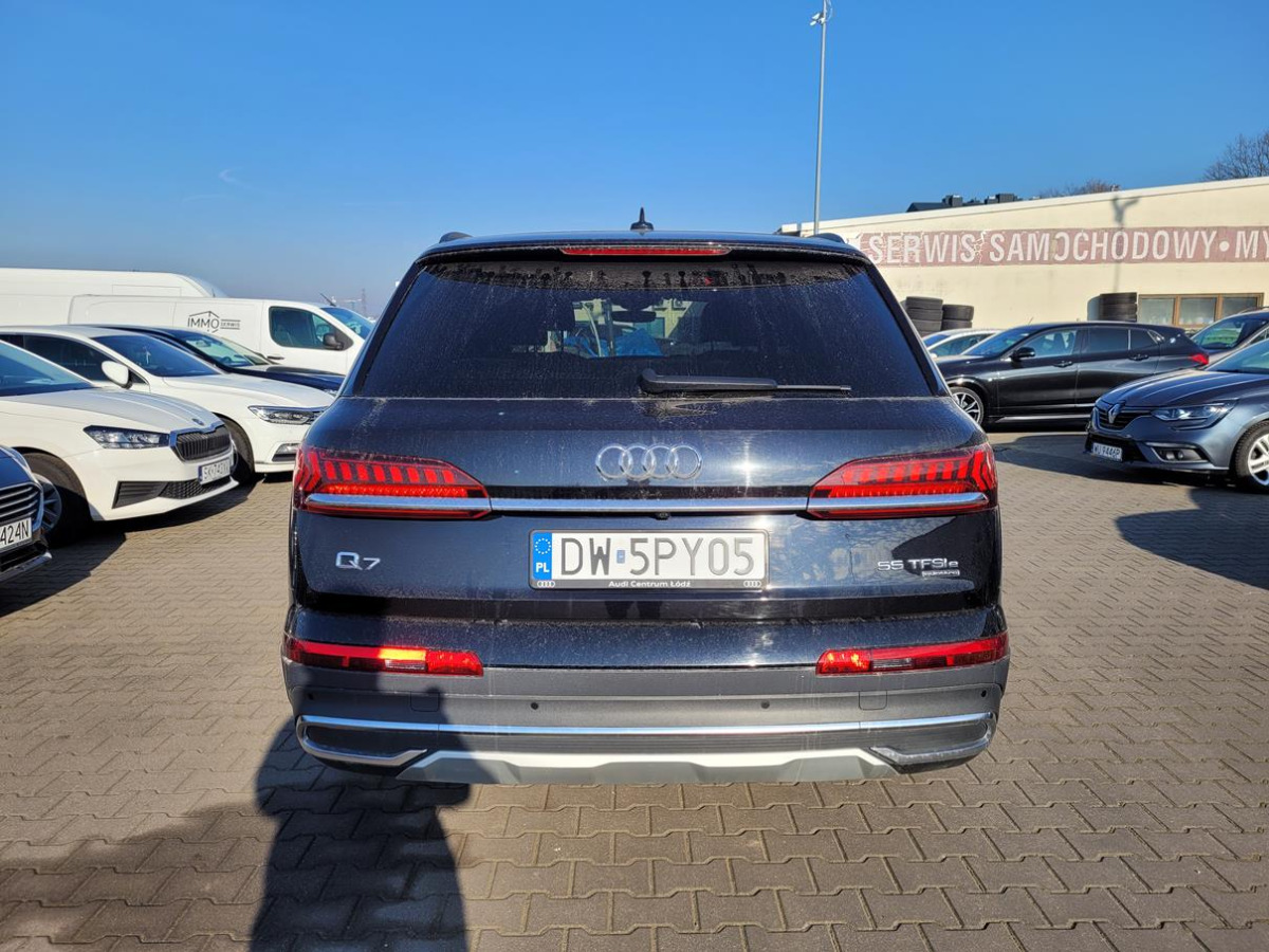 AUDI Q7 SUV - Джип: снимка 5 AUDI Q7 SUV - Джип: снимка 5