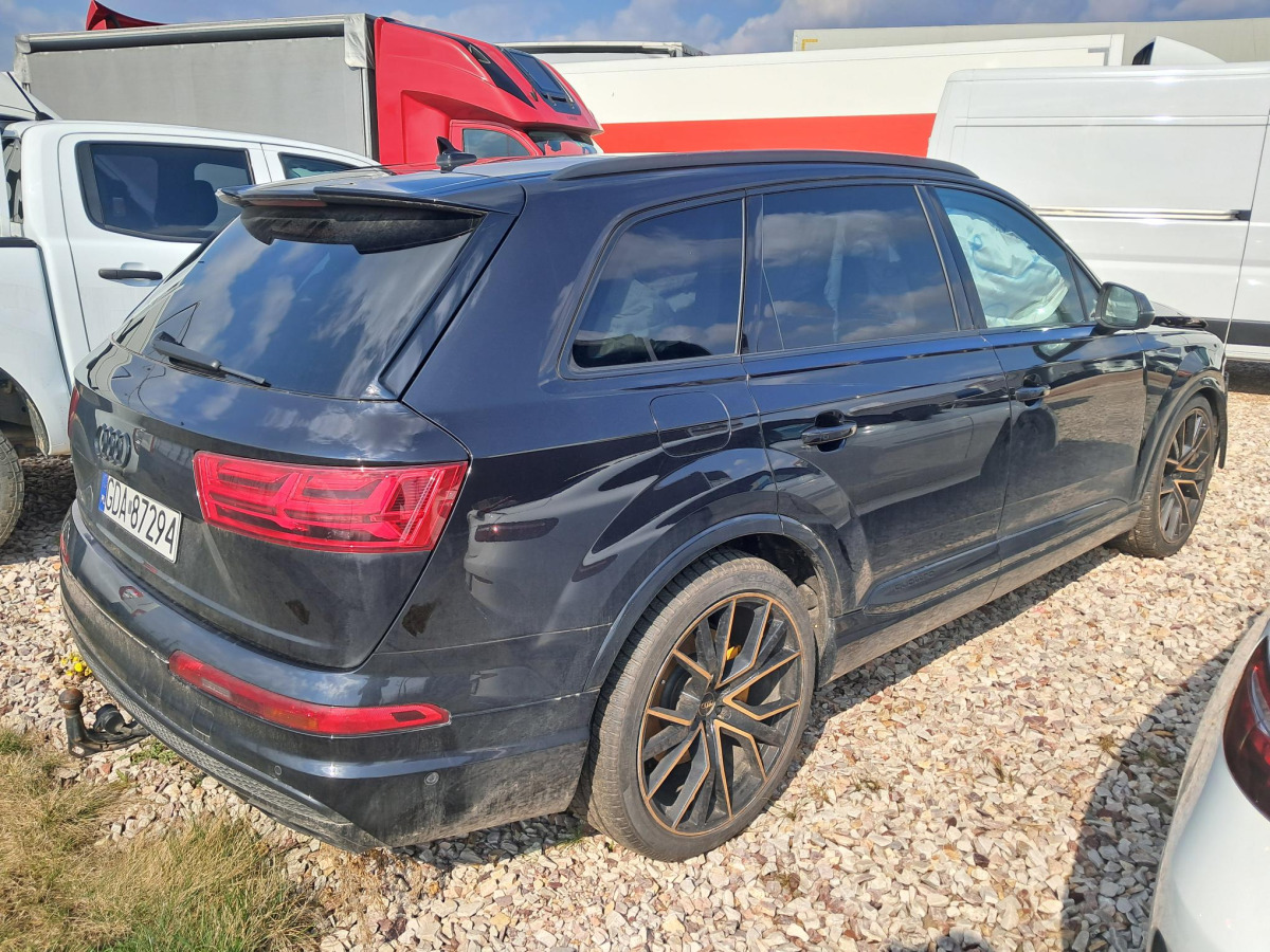 AUDI SQ7 SUV - Джип: снимка 4 AUDI SQ7 SUV - Джип: снимка 4