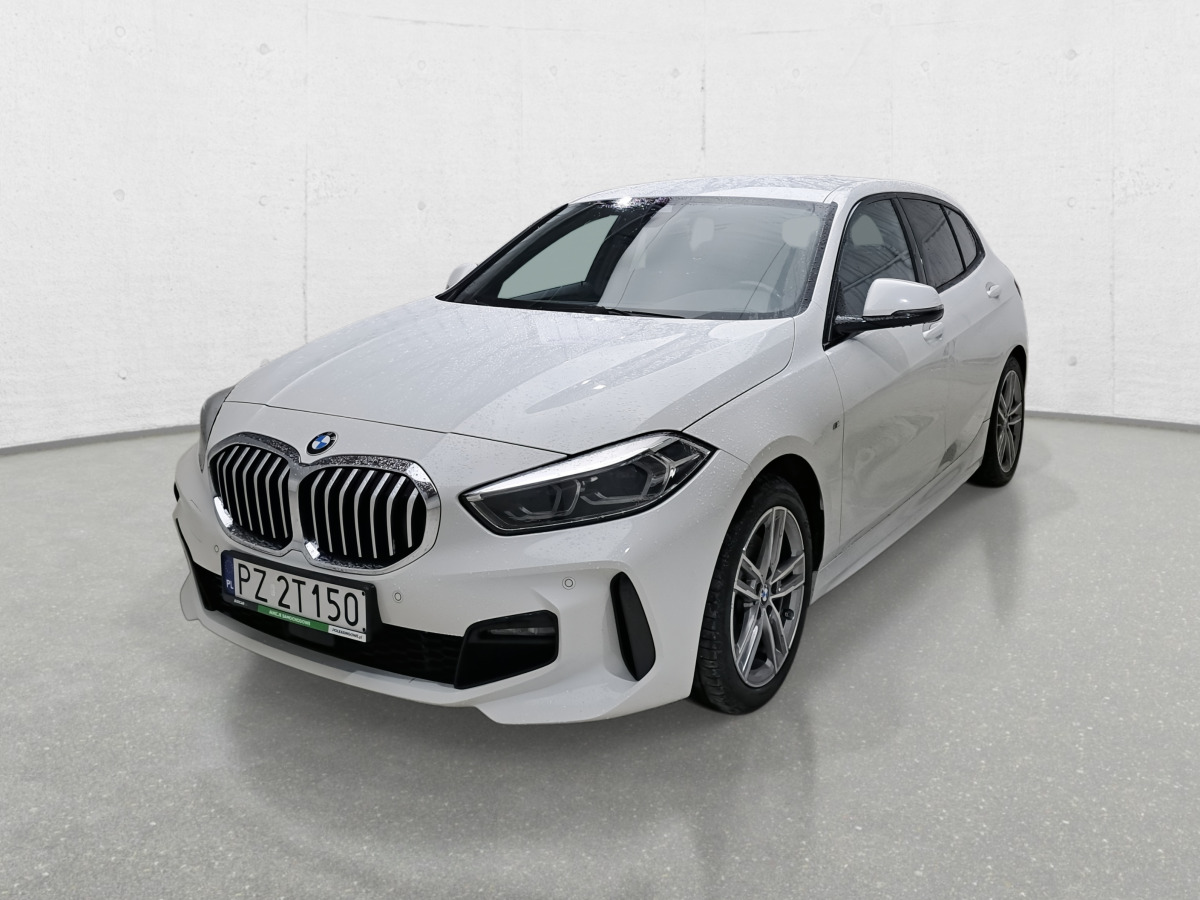 BMW 118D HATCHBACK - Хечбек: снимка 4 BMW 118D HATCHBACK - Хечбек: снимка 4