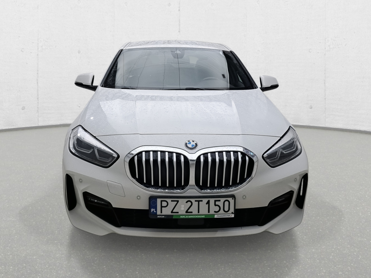 BMW 118D HATCHBACK - Хечбек: снимка 3 BMW 118D HATCHBACK - Хечбек: снимка 3
