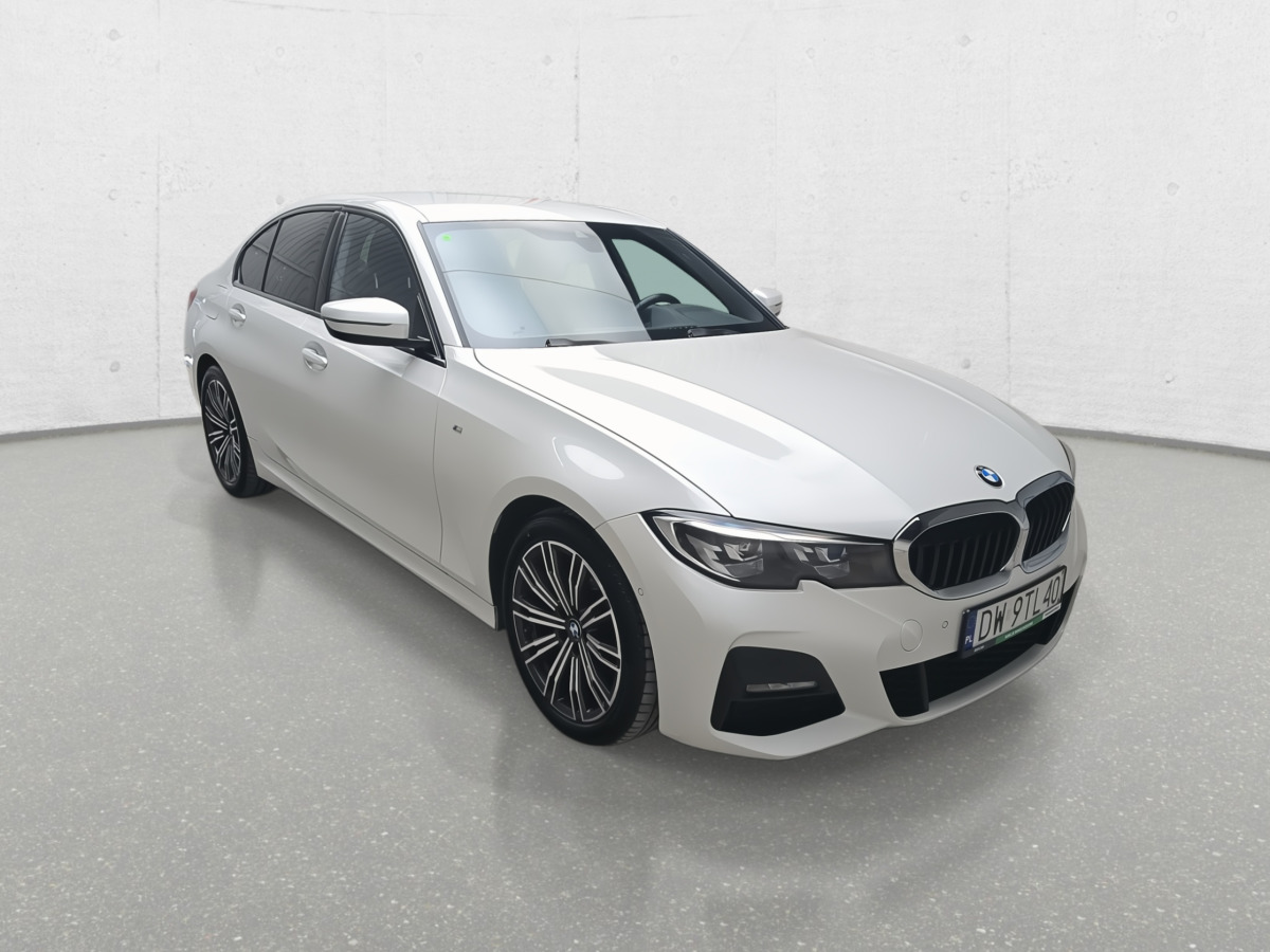 BMW 320D XDRIVE SEDAN - Седан: снимка 3 BMW 320D XDRIVE SEDAN - Седан: снимка 3