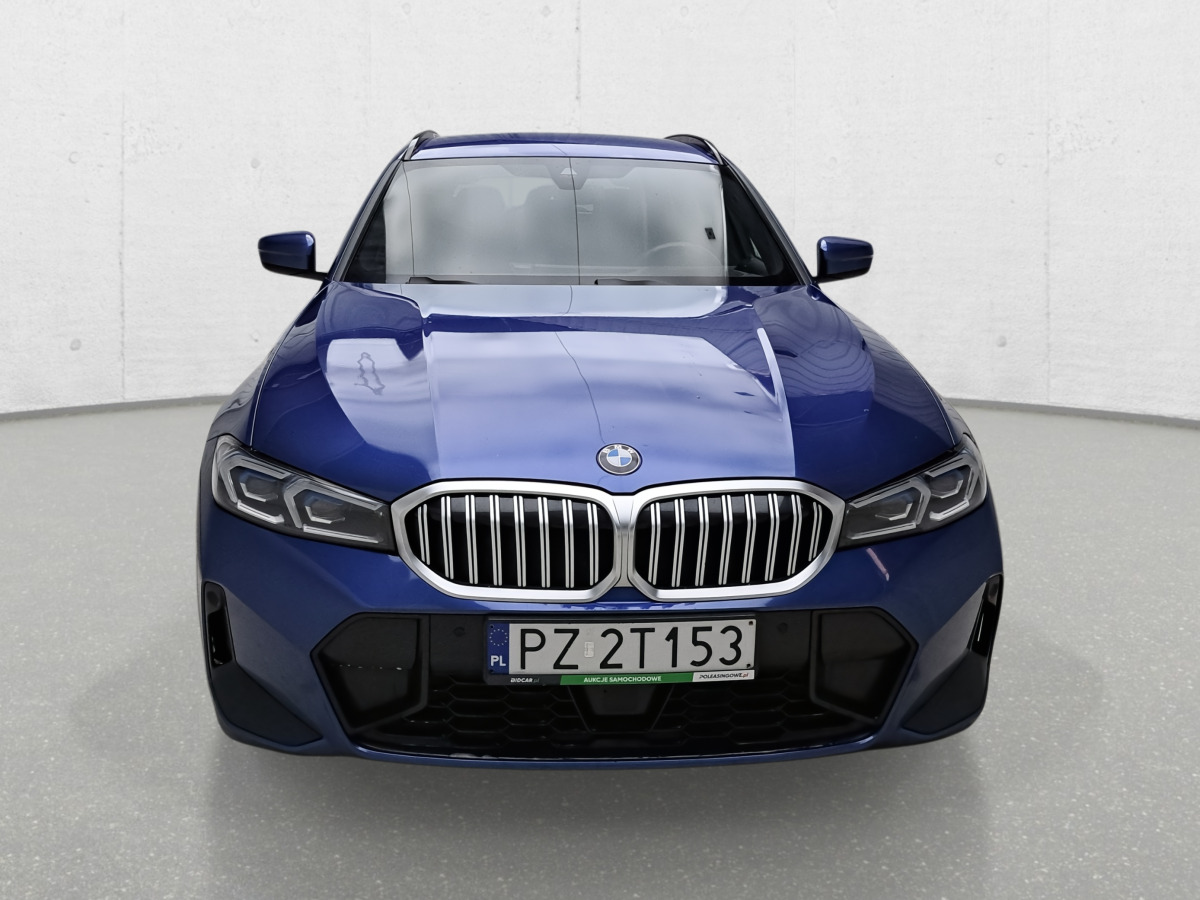 BMW 320D XDRIVE TOURING KOMBI - Лек автомобил: снимка 4 BMW 320D XDRIVE TOURING KOMBI - Лек автомобил: снимка 4