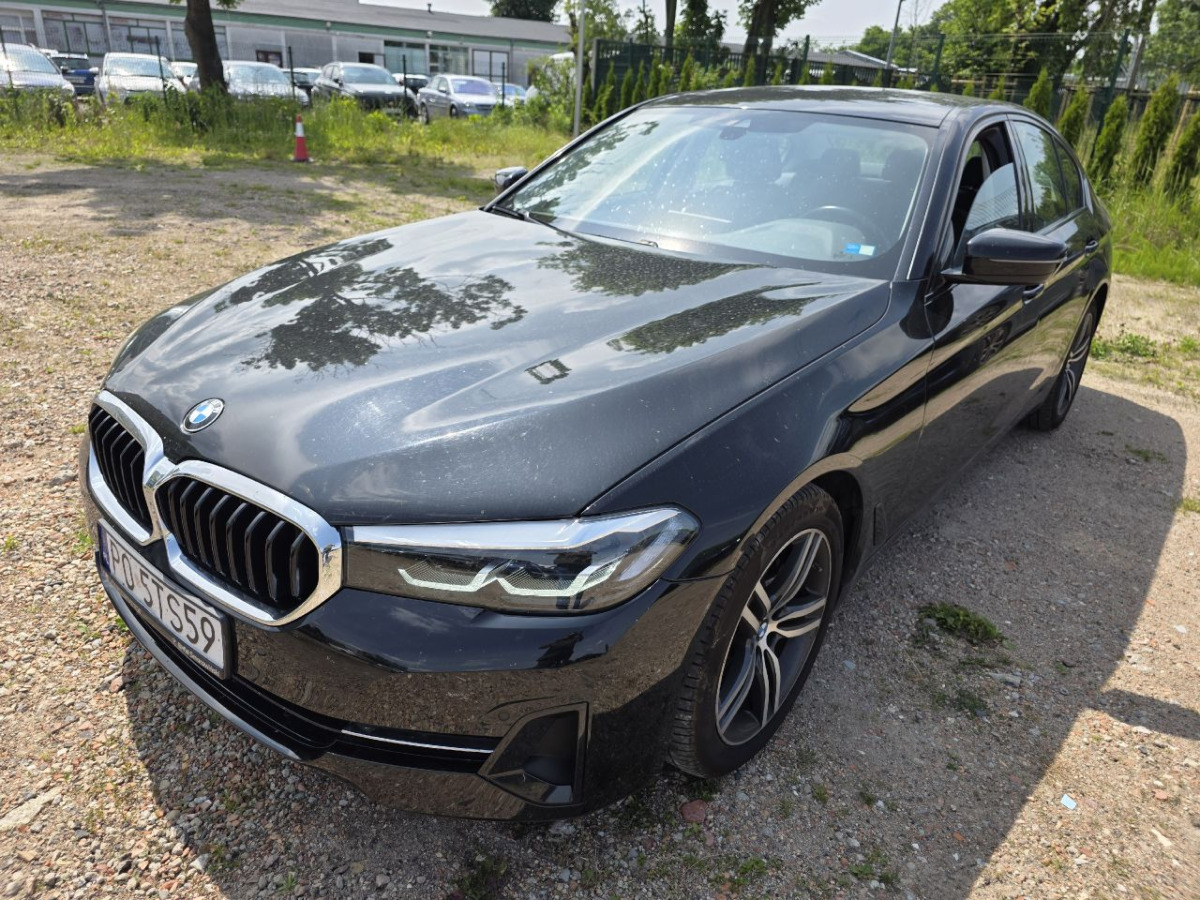 BMW 520i SEDAN - Седан: снимка 2 BMW 520i SEDAN - Седан: снимка 2
