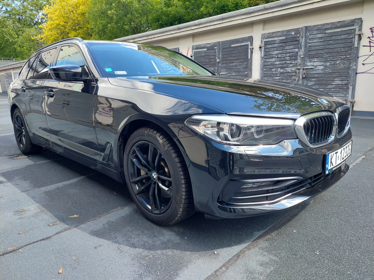 BMW 530I XDRIVE KOMBI - Лек автомобил: снимка 1 BMW 530I XDRIVE KOMBI - Лек автомобил: снимка 1