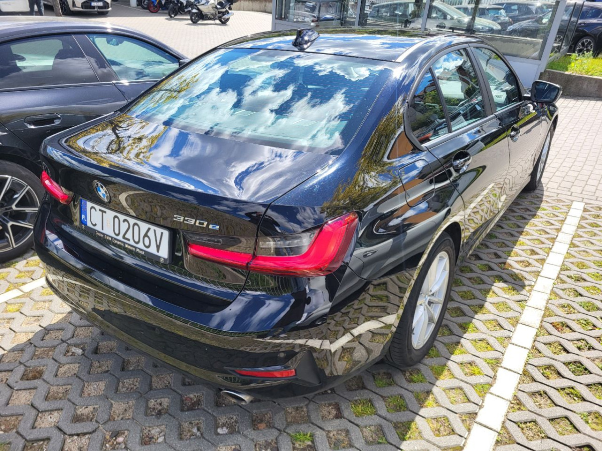 BMW SEDAN - Седан: снимка 2 BMW SEDAN - Седан: снимка 2