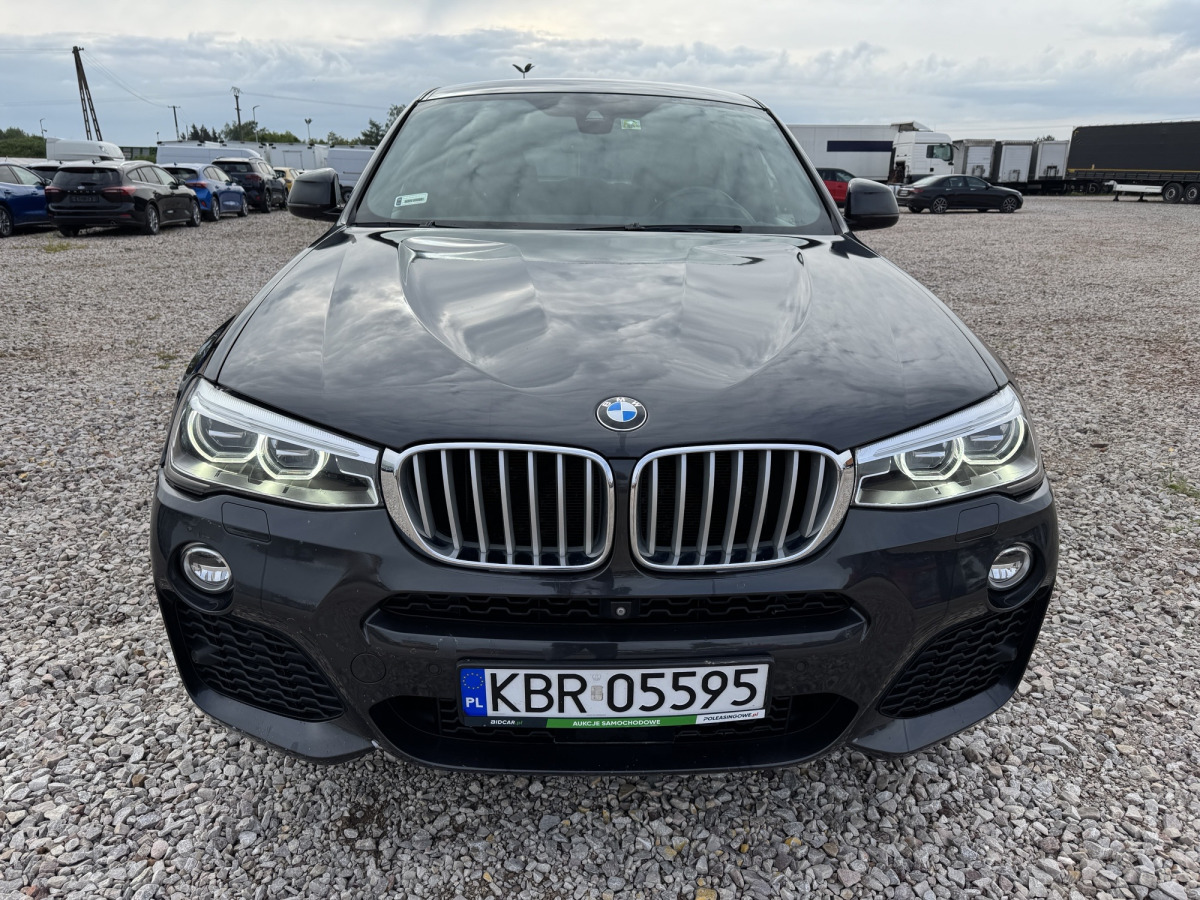 BMW X4 XDRIVE30D SUV - Джип: снимка 2 BMW X4 XDRIVE30D SUV - Джип: снимка 2