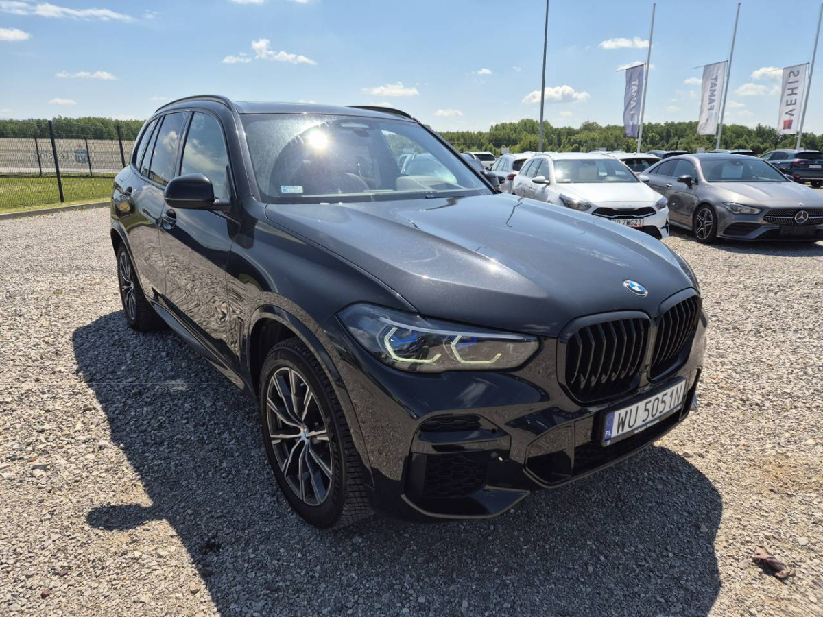 BMW X5 M50I SUV - Джип: снимка 1 BMW X5 M50I SUV - Джип: снимка 1