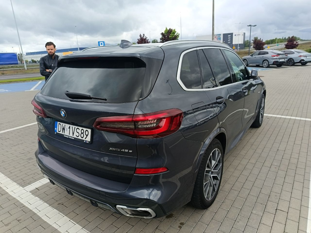 BMW X5 xDrive45e aut KOMBI - Лек автомобил: снимка 4 BMW X5 xDrive45e aut KOMBI - Лек автомобил: снимка 4