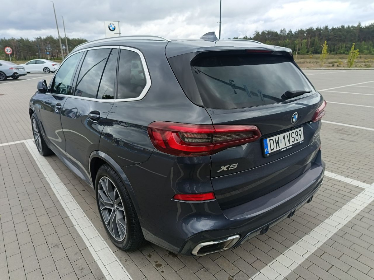 BMW X5 xDrive45e aut KOMBI - Лек автомобил: снимка 3 BMW X5 xDrive45e aut KOMBI - Лек автомобил: снимка 3