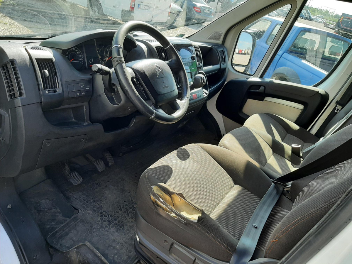 Товарен бус CITROEN JUMPER FURGON BLASZAK: снимка 8