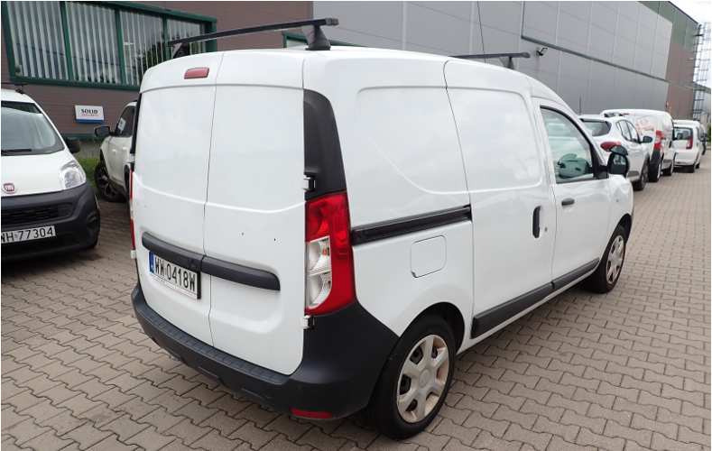 DACIA DOKKER FURGON BLASZAK - Товарен бус: снимка 3 DACIA DOKKER FURGON BLASZAK - Товарен бус: снимка 3