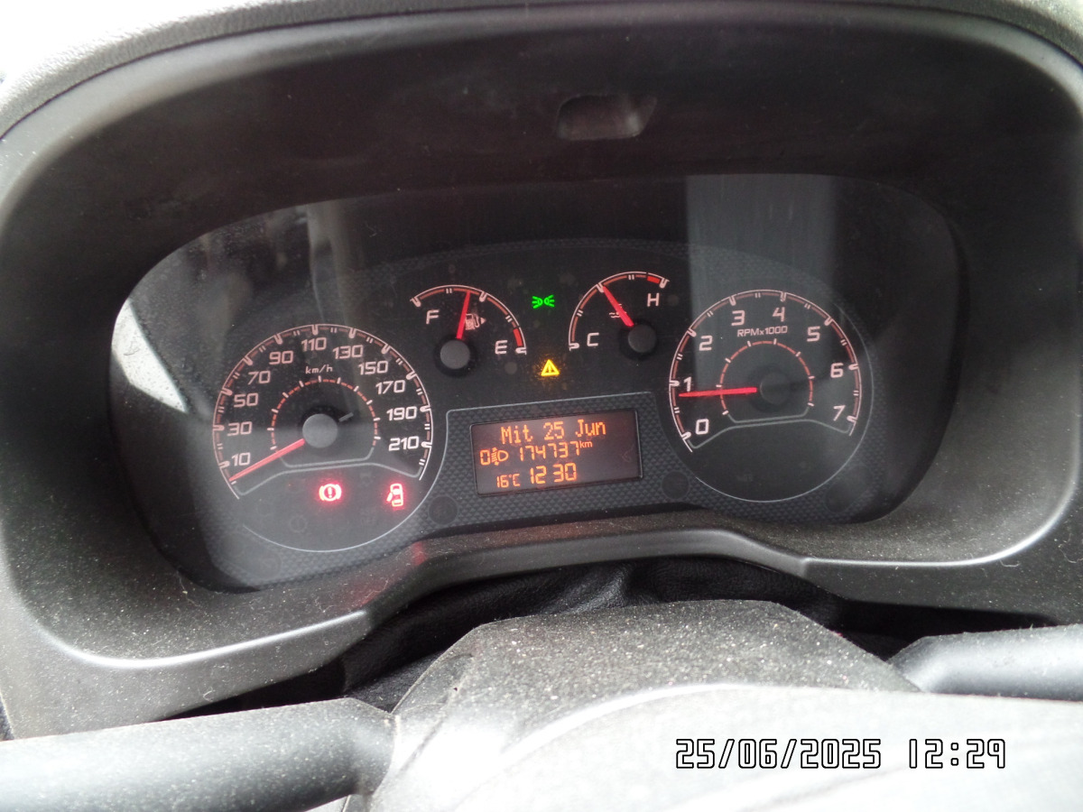 Лизинг на  FIAT FIORINO FURGON BLASZAK FIAT FIORINO FURGON BLASZAK: снимка 8