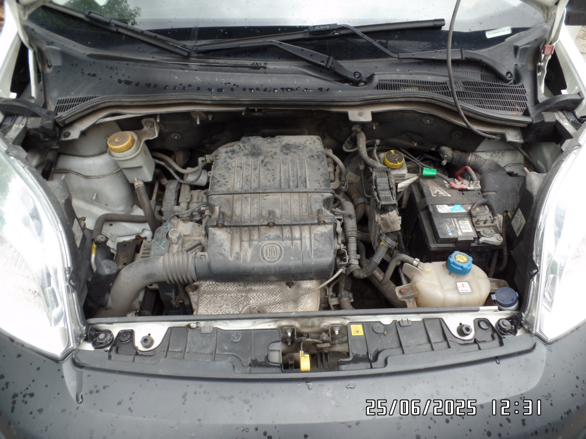 Лизинг на  FIAT FIORINO FURGON BLASZAK FIAT FIORINO FURGON BLASZAK: снимка 11