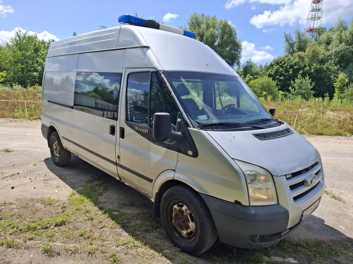 FORD TRANSIT BRYGADÓWKA - Бус с двойна кабина: снимка 1 FORD TRANSIT BRYGADÓWKA - Бус с двойна кабина: снимка 1