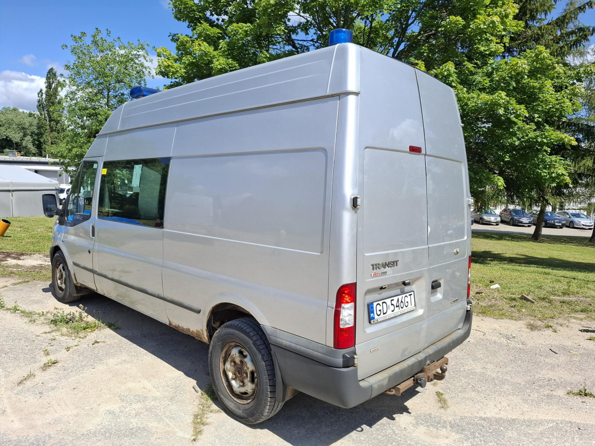 FORD TRANSIT BRYGADÓWKA - Бус с двойна кабина: снимка 4 FORD TRANSIT BRYGADÓWKA - Бус с двойна кабина: снимка 4