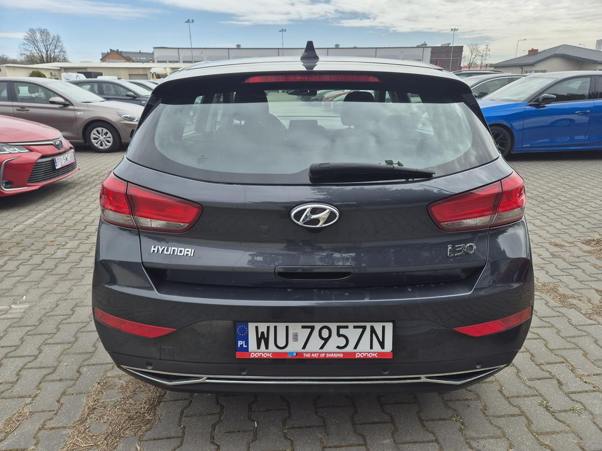 HYUNDAI I30 HATCHBACK - Хечбек: снимка 5 HYUNDAI I30 HATCHBACK - Хечбек: снимка 5