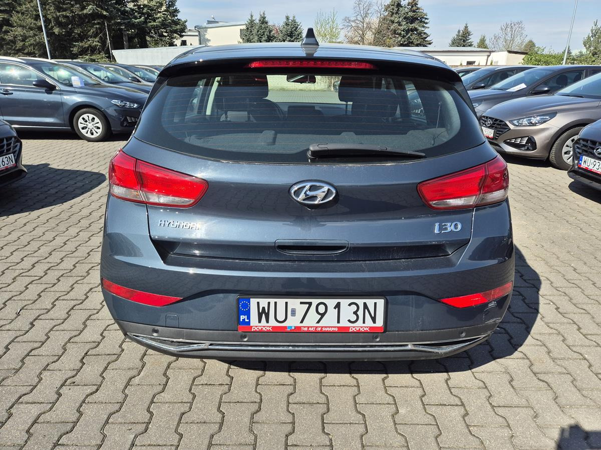 HYUNDAI I30 HATCHBACK - Хечбек: снимка 5 HYUNDAI I30 HATCHBACK - Хечбек: снимка 5
