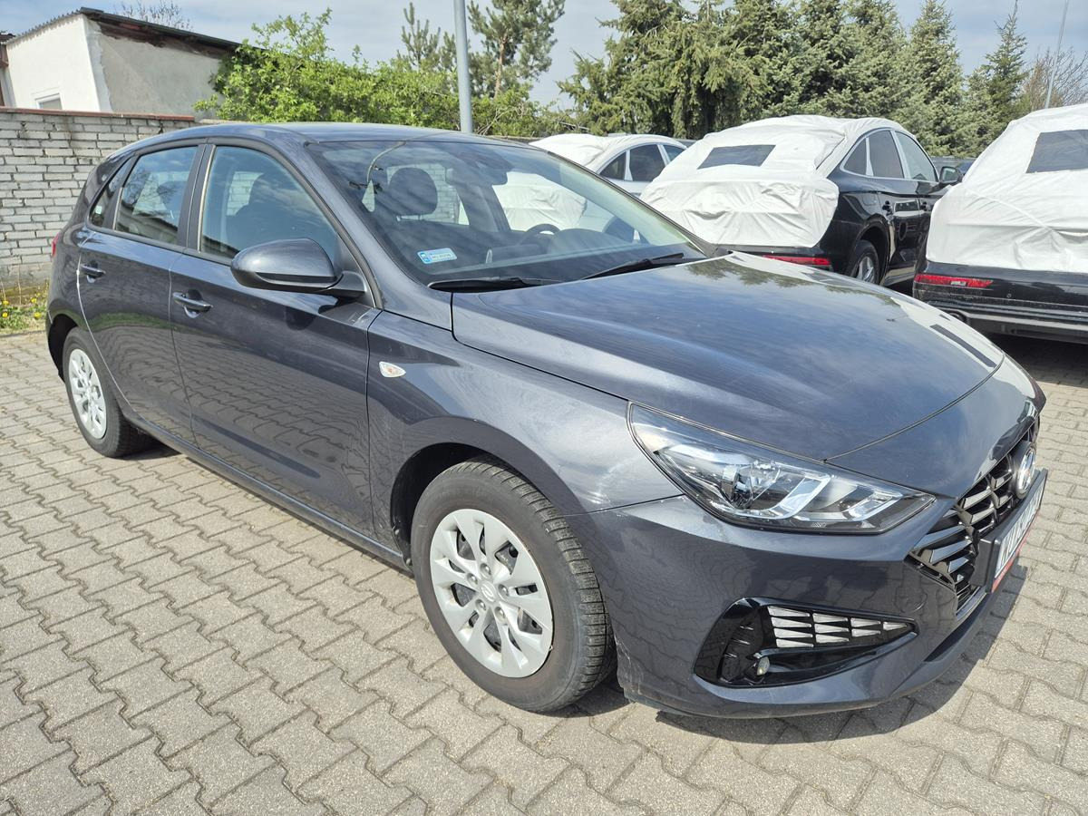HYUNDAI I30 HATCHBACK - Хечбек: снимка 1 HYUNDAI I30 HATCHBACK - Хечбек: снимка 1