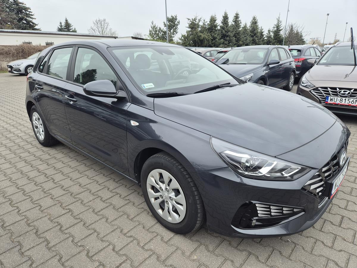 HYUNDAI I30 HATCHBACK - Хечбек: снимка 1 HYUNDAI I30 HATCHBACK - Хечбек: снимка 1
