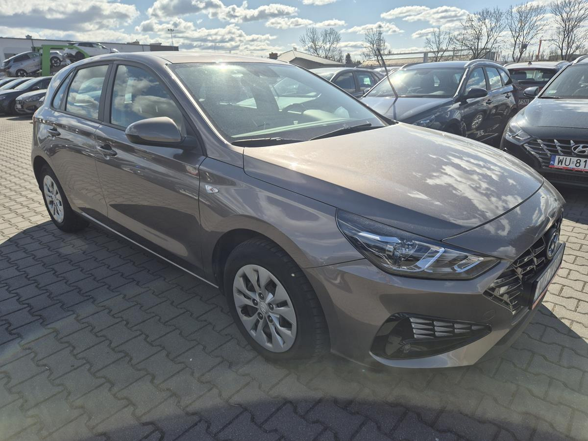 HYUNDAI I30 HATCHBACK - Хечбек: снимка 1 HYUNDAI I30 HATCHBACK - Хечбек: снимка 1