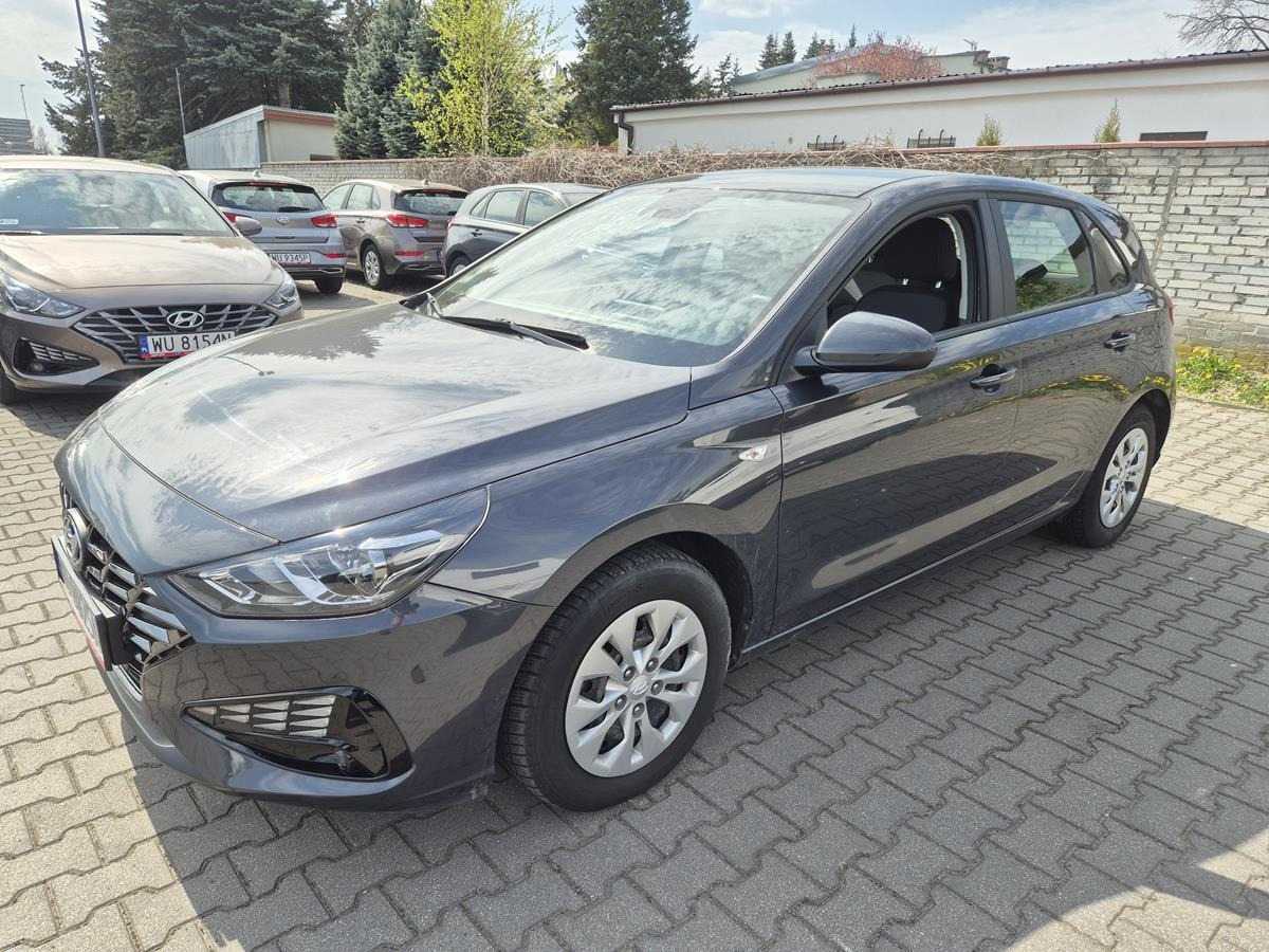 HYUNDAI I30 HATCHBACK - Хечбек: снимка 2 HYUNDAI I30 HATCHBACK - Хечбек: снимка 2