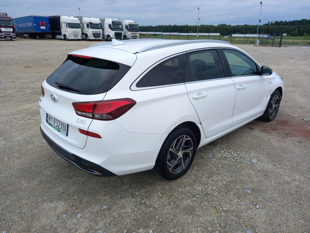 HYUNDAI I30 KOMBI - Лек автомобил: снимка 5 HYUNDAI I30 KOMBI - Лек автомобил: снимка 5