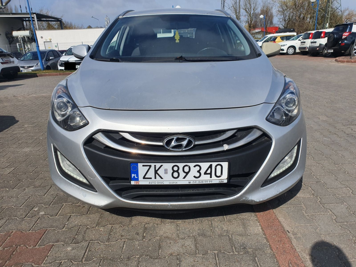 HYUNDAI I30 KOMBI - Лек автомобил: снимка 5 HYUNDAI I30 KOMBI - Лек автомобил: снимка 5