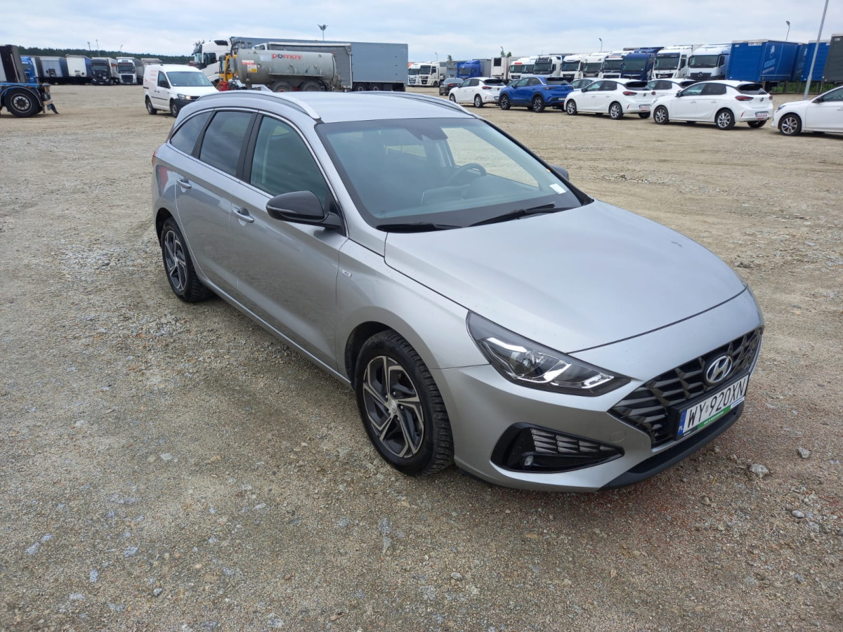 HYUNDAI I30 KOMBI - Лек автомобил: снимка 1 HYUNDAI I30 KOMBI - Лек автомобил: снимка 1